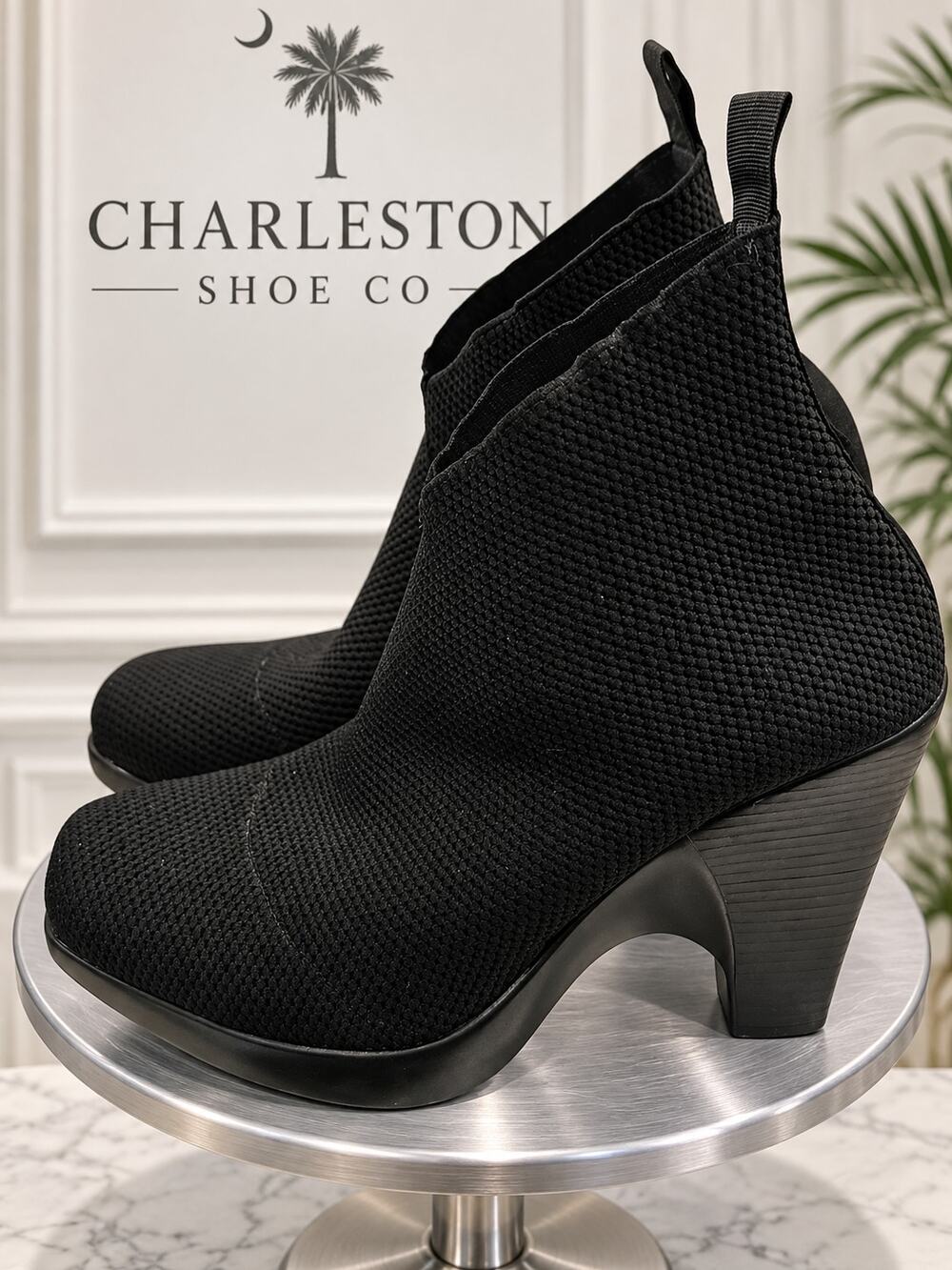Charleston Shoe Co Black Textured Slip-On Block Heel Booties Size 6